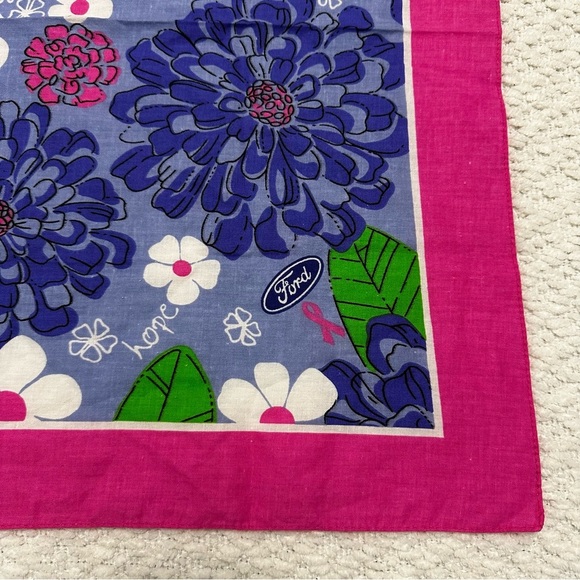 LILLY PULITZER x FORD Breast Cancer Awareness Cotton Square Scarf - Picture 2 of 8